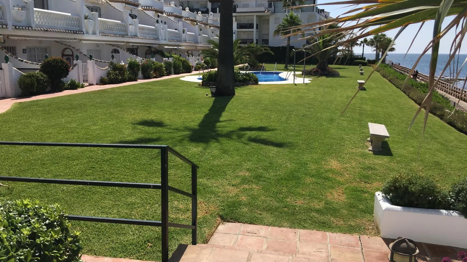 Anders Beach Sitio de Calahonda 0*,